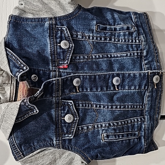 Levi Jean jacket - Picture 2 of 7